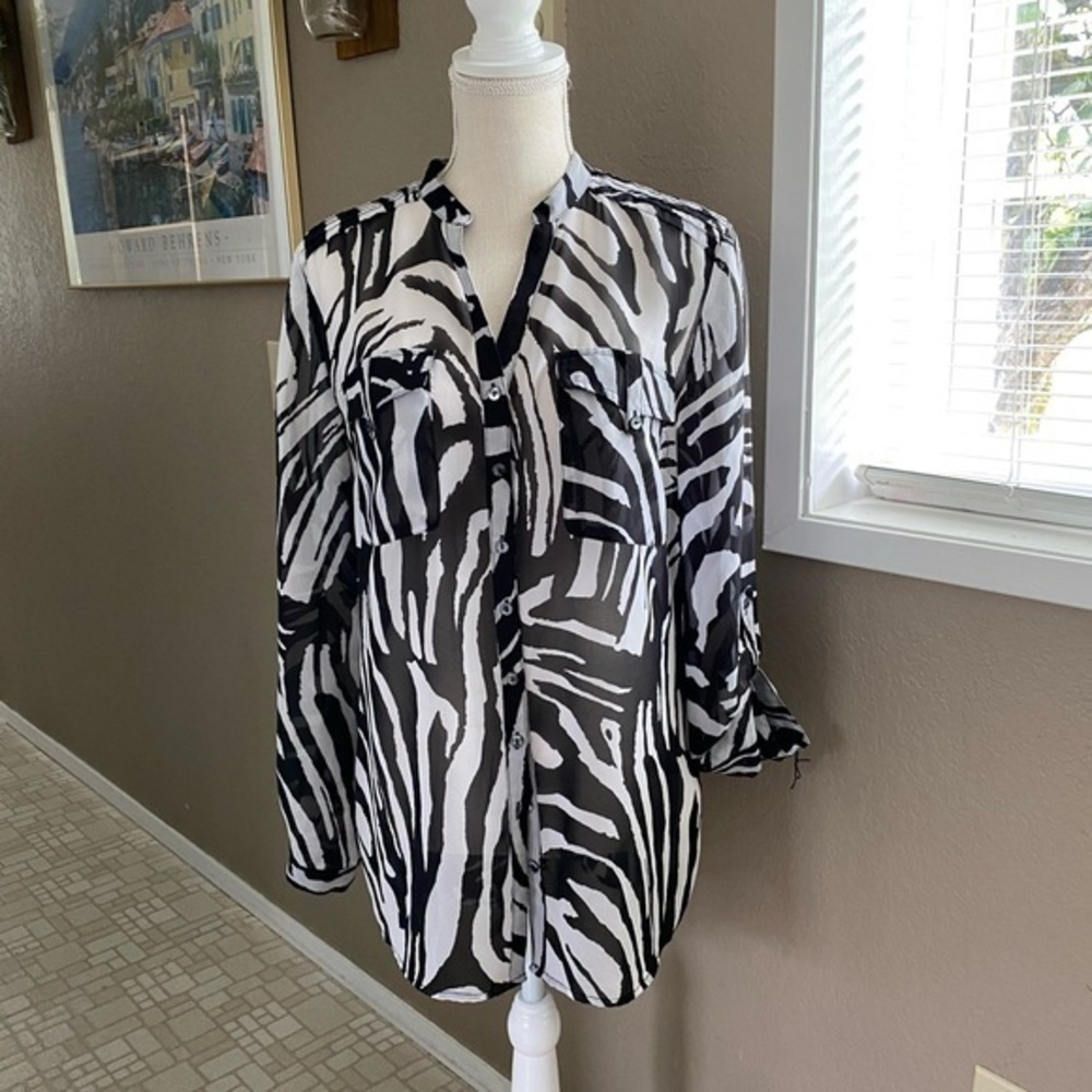 Style & Co sheer zebra stripe hi low blouse, Sz. 8